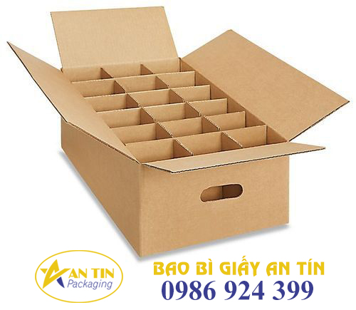 thung-carton-co-vach-ngan-1
